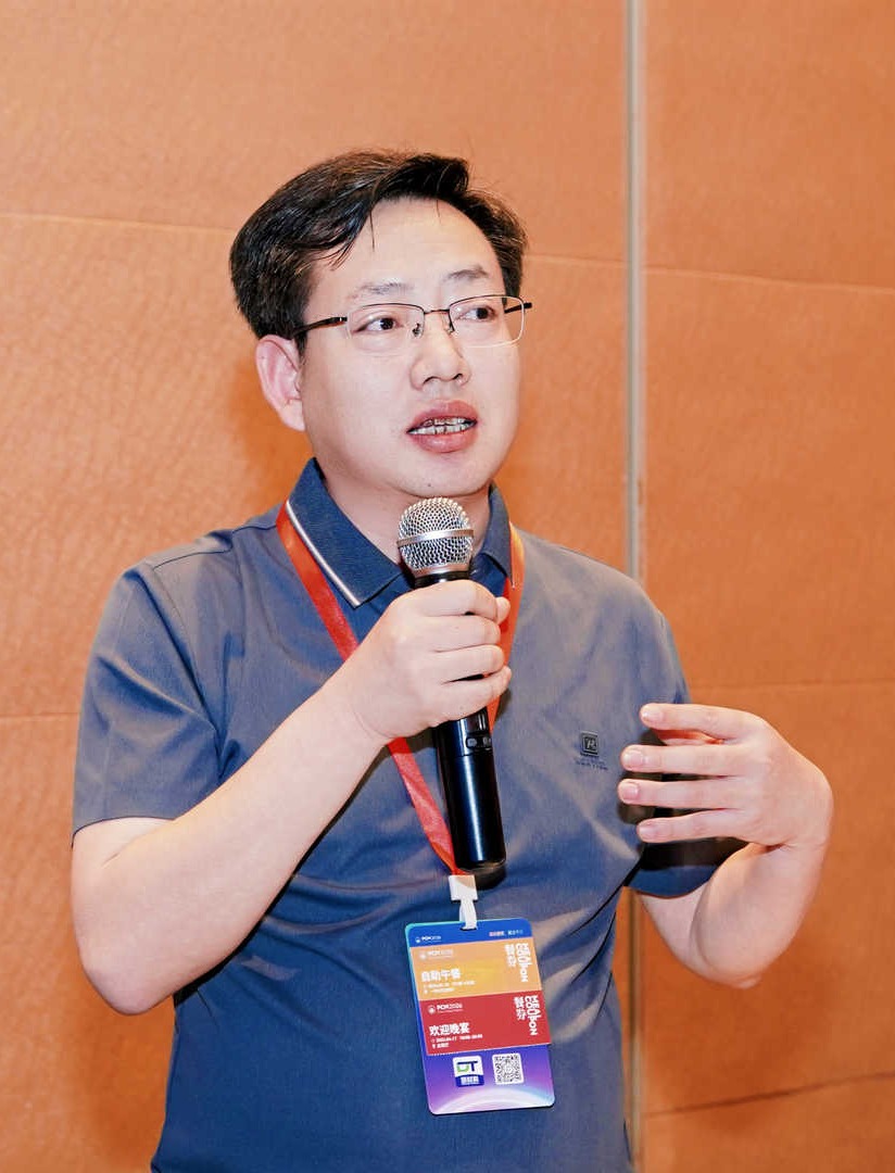 【2026师德标兵风采】石油化工学院：王毅