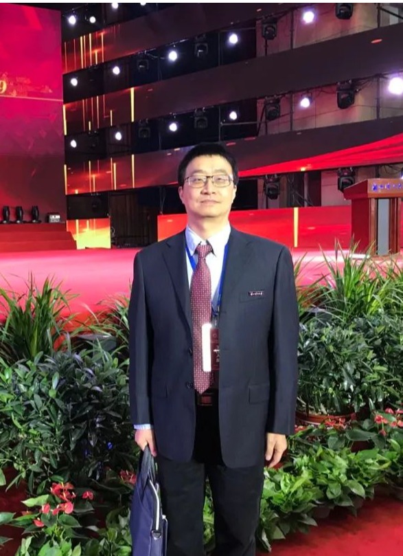 师德标兵|石玗：做高水平创新人才培养改革实践的先锋