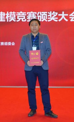 【2019师德标兵候选人风采展】理学院：孟新友