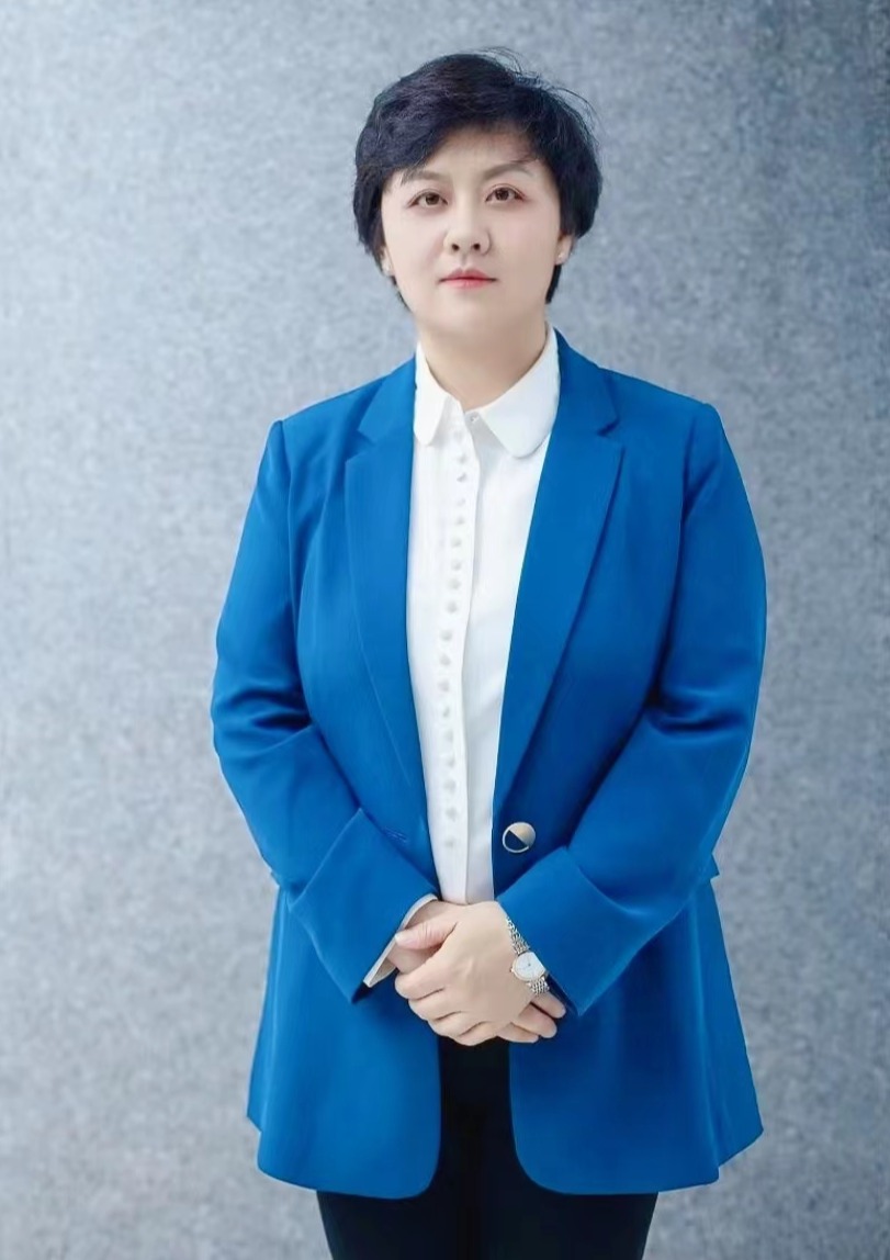 【2023师德标兵候选人风采】法学院：原新利